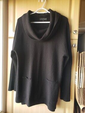 True Character Pure Cashmere Sweater - Black
